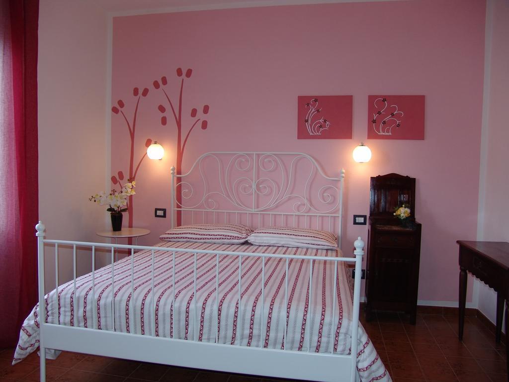 B&B Myosotis Pisa Phòng bức ảnh